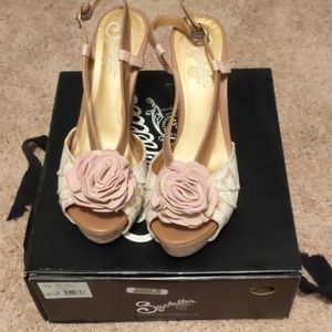 Seyshelles wedge heel